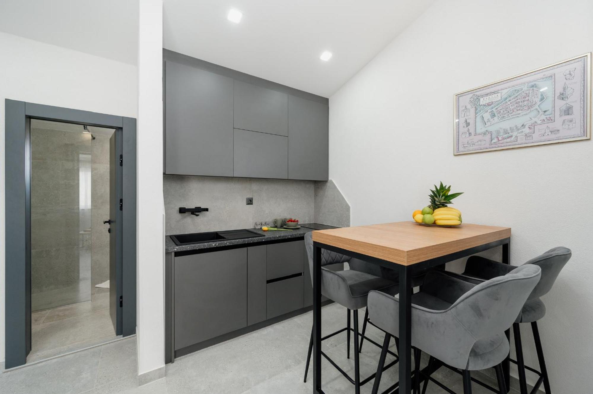 Apartments Kudelik Trogir Kültér fotó