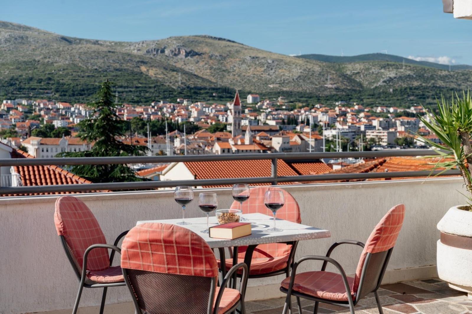 Apartments Kudelik Trogir Kültér fotó