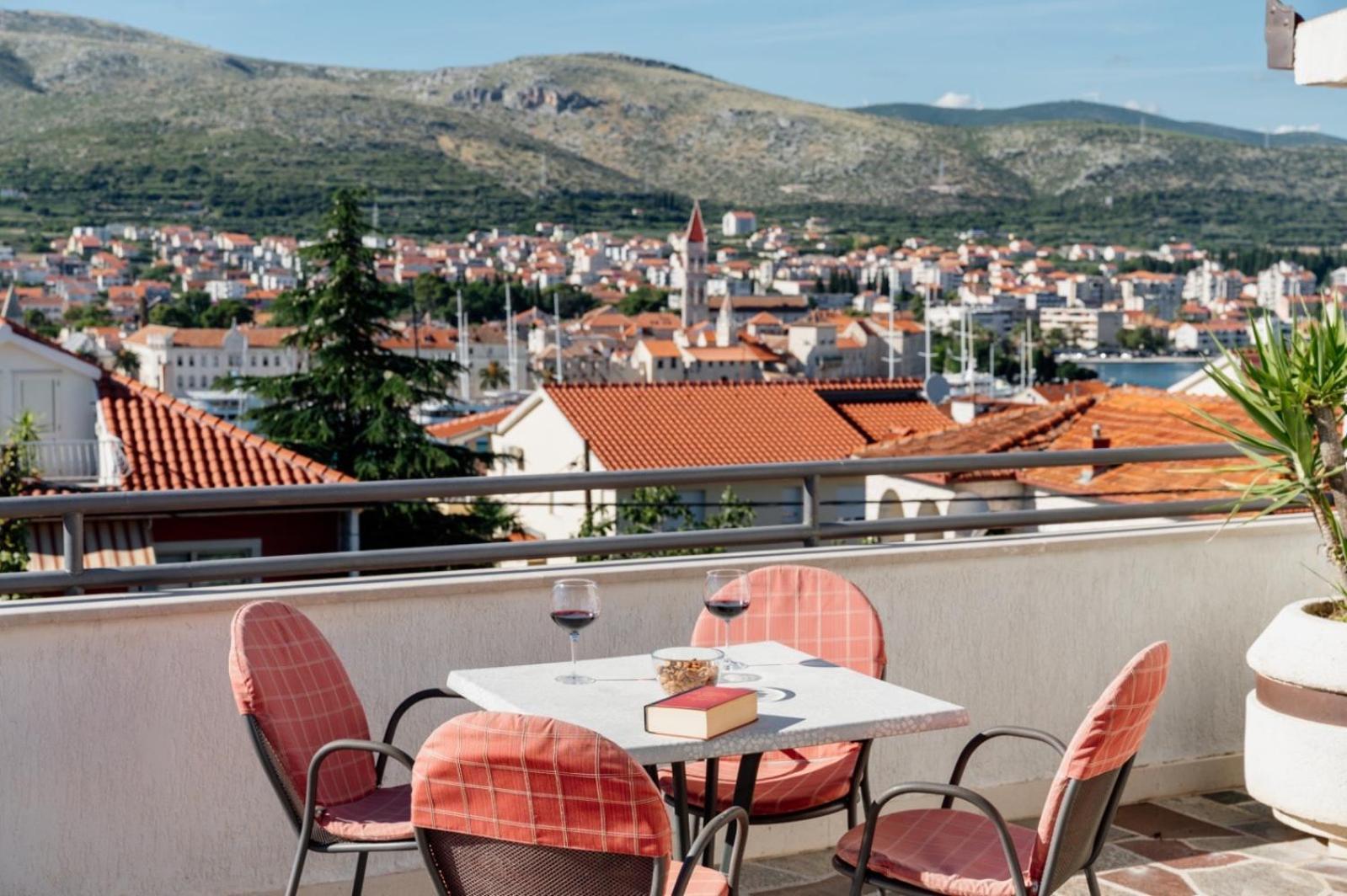 Apartments Kudelik Trogir Kültér fotó