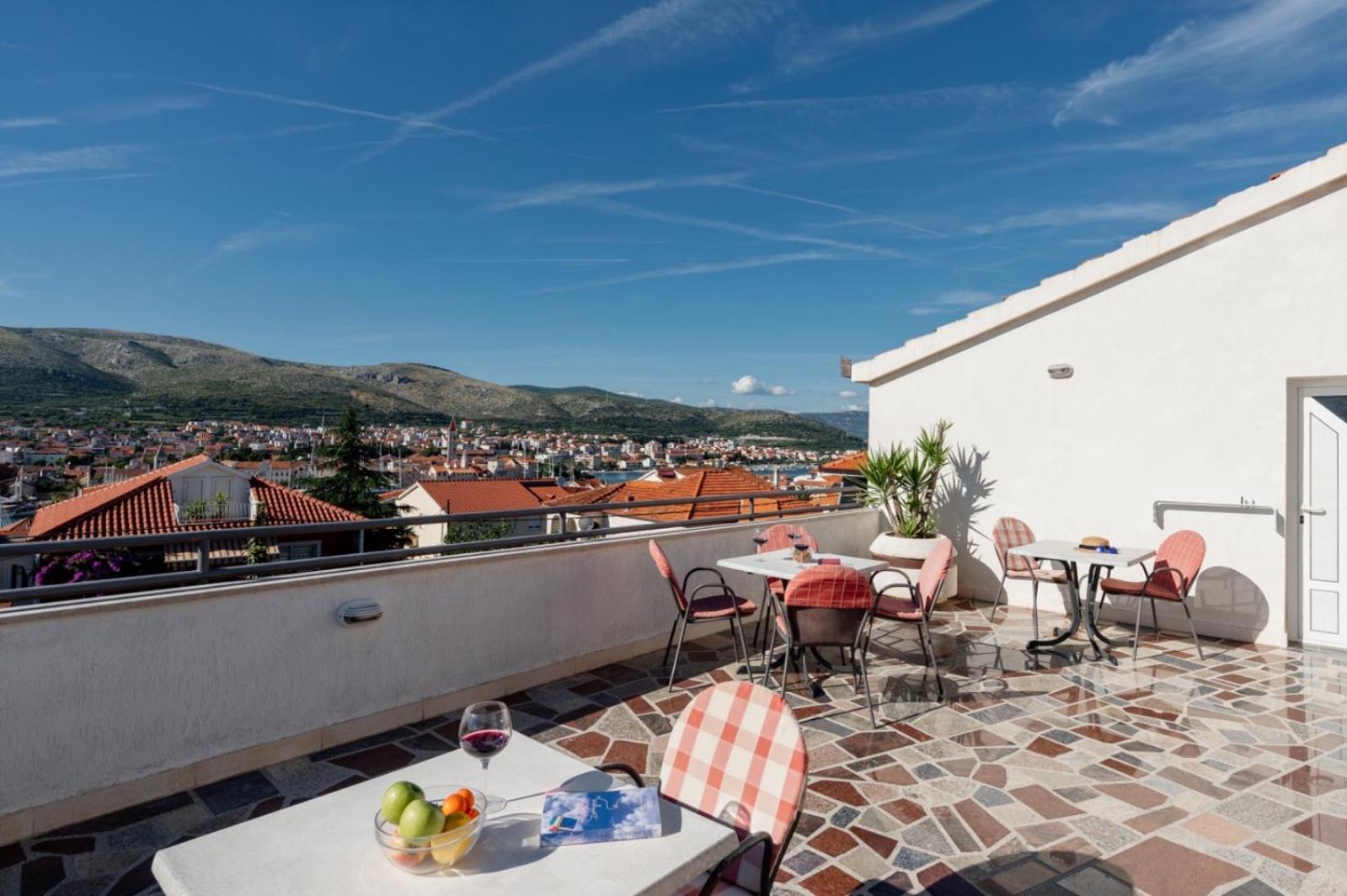 Apartments Kudelik Trogir Kültér fotó